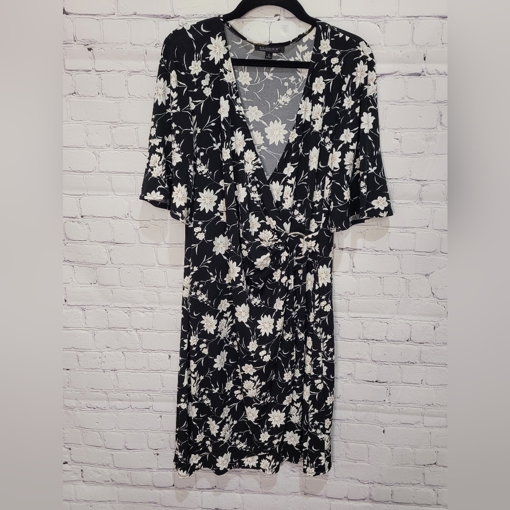 GLAMOUR Floral Wrap Style Dress with‎ Bell Type Sleeves Size 12